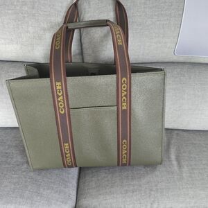 Coach tote